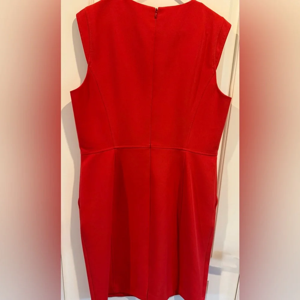 Anne Klein Red Sleeveless Sheath Dress w/Pockets